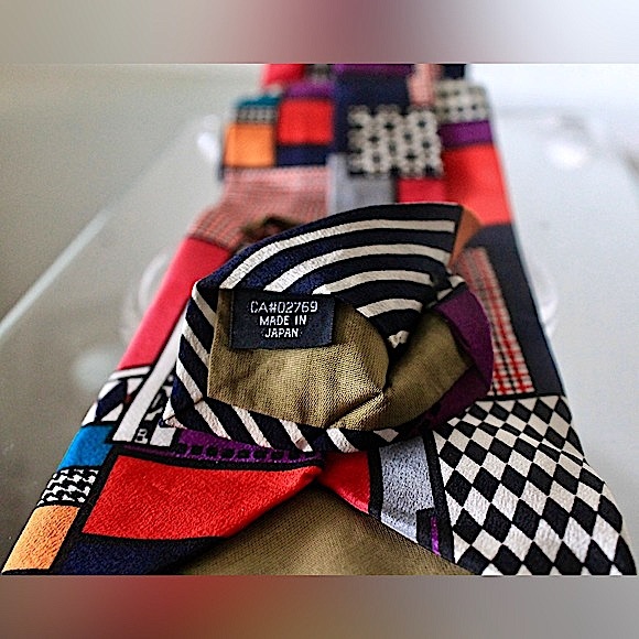 FORMAT MENS TIE VINTAGE MADE IN JAPAN SILK BLACK PURPLE RED - Picture 6 of 7